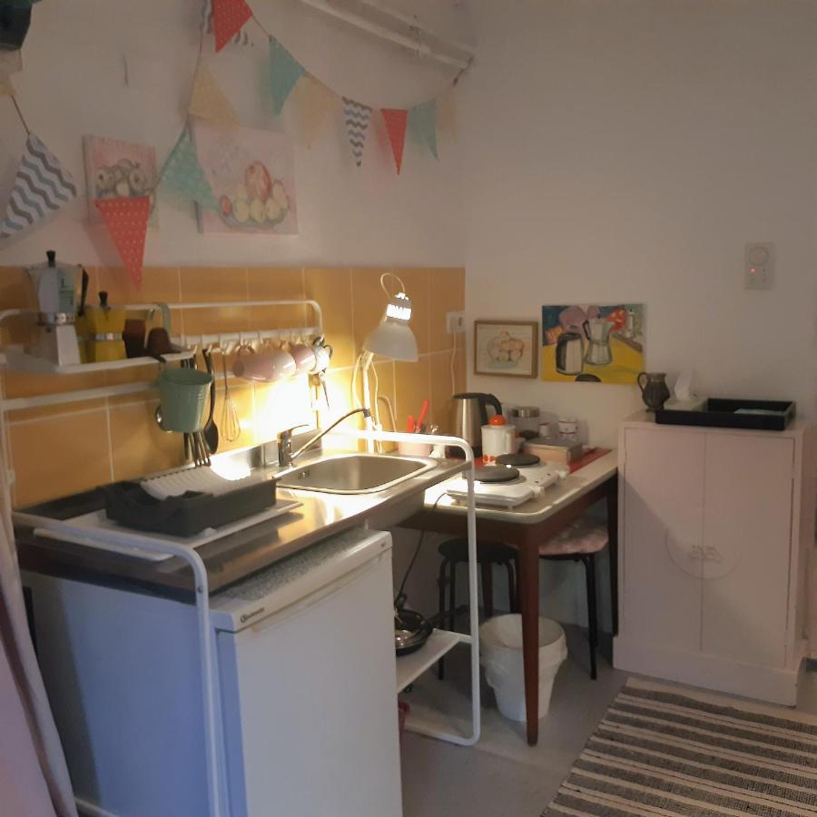 Fassbinder Klause Mit Mini-Terrasse Apartment Sankt Veit an der Glan Bagian luar foto
